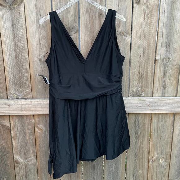 Torrid Swim Dress Wireless Asymmetrical One-Piece Black Short Swim Dress Size 3 - Picture 4 of 12